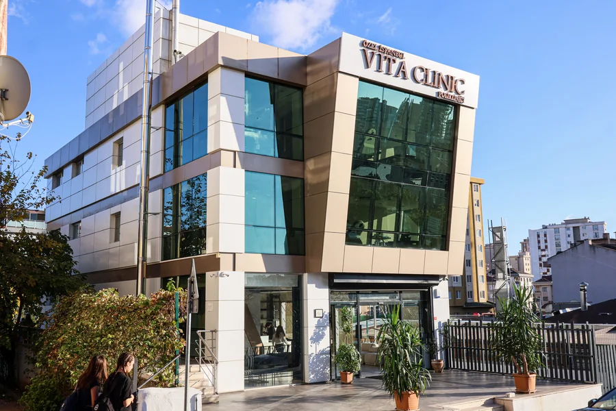 Doctor-led Afro Hair Transplant Clinic in Istanbul | 2026